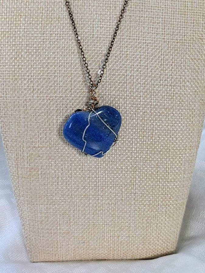 Artistic Sodalite Heart Necklace