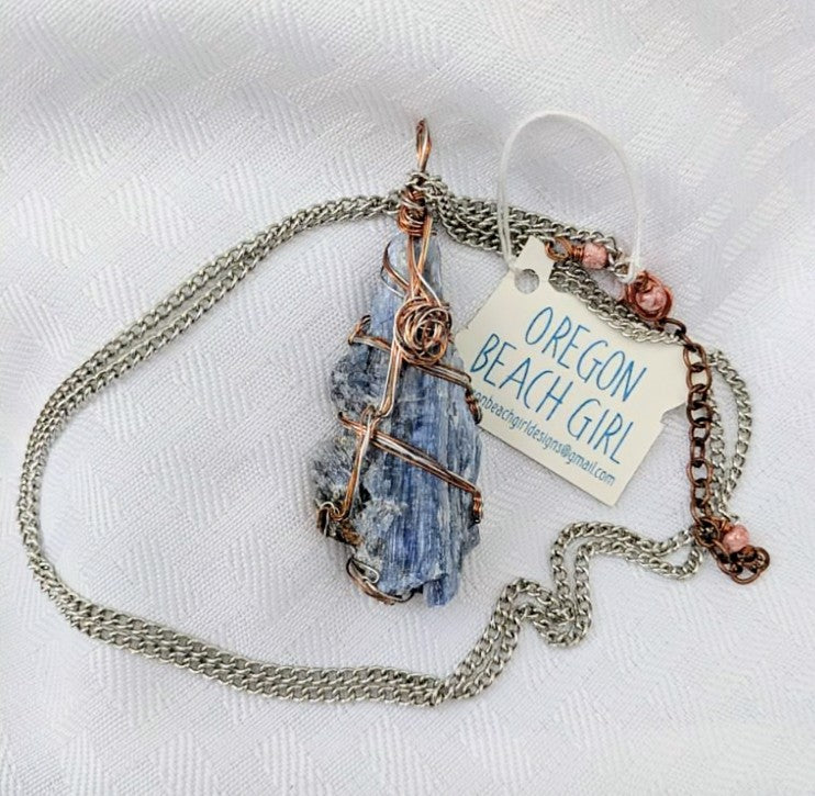 Kyanite Pendant